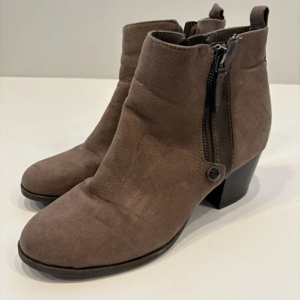 Liz Claiborne Boots Women‎ Booties Brown Suede Zipper Accent 7.5 M